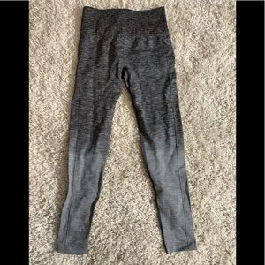 Lululemon balance and resist leggings